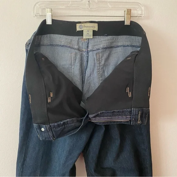 Democracy “Ab”Solution Dark Wash High Rise Skinny Ankle Jeans - Picture 4 of 14